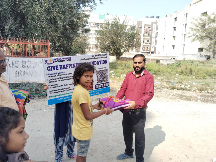 Blanket Distribution on 5th nov on Guru Purnima